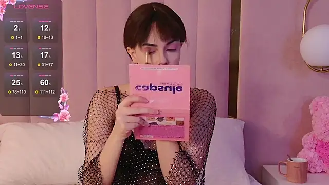 Miranda Kerry online show from 14, 12, 2025