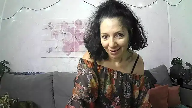 Snapshot of ValleriWind chatting on 11, 5, 2026 ValleriWind online show from 11, 5, 2026