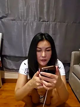 Snapshot of SexyNikky668 chatting on 1, 10, 2025 SexyNikky668 online show from 1, 10, 2025