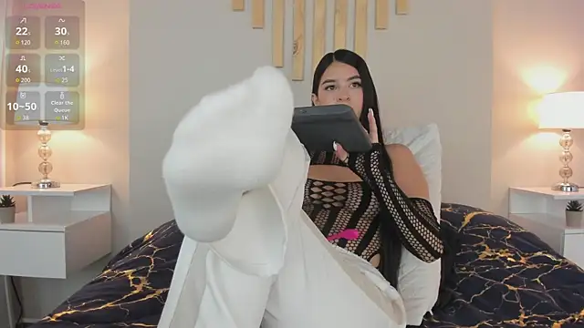 natachadiaz  online show from 18, 10, 2025