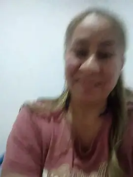 Snapshot of Nala1986 chatting on 14, 12, 2025 Nala1986 online show from 14, 12, 2025