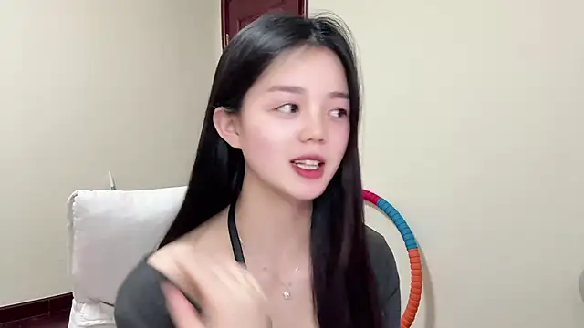 Nicole-13 online show from 8, 4, 2026