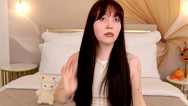 VanessaFields online show from 18, 10, 2025