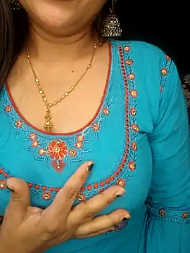 Snapshot of officialbhabhi chatting on 10, 9, 2025 officialbhabhi online show from 10, 9, 2025