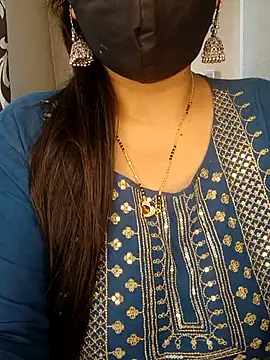 Snapshot of officialbhabhi chatting on 17, 9, 2025 officialbhabhi online show from 17, 9, 2025
