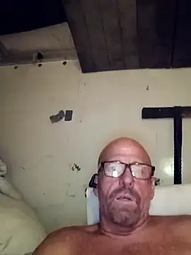 Snapshot of workoutjackers chatting on 11, 9, 2025 workoutjackers online show from 11, 9, 2025