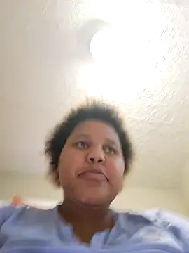 Snapshot of chocolate_bella chatting on 30, 9, 2025 chocolate bella online show from 30, 9, 2025