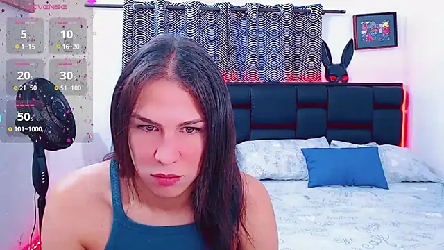 Azley sweet online show from 10, 4, 2026