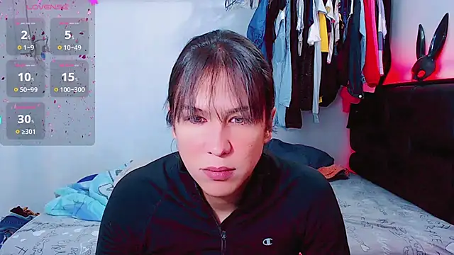 Snapshot of Azley_sweet chatting on 19, 6, 2026 Azley sweet online show from 19, 6, 2026