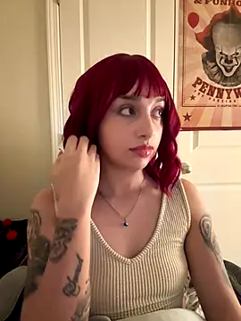 CharmingMaddie online show from 21, 12, 2025