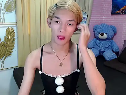Snapshot of fuckerfriendsxx chatting on 5, 5, 2026 fuckerfriendsxx online show from 5, 5, 2026