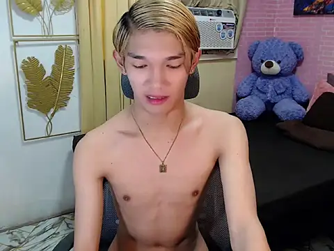Snapshot of fuckerfriendsxx chatting on 17, 5, 2026 fuckerfriendsxx online show from 17, 5, 2026