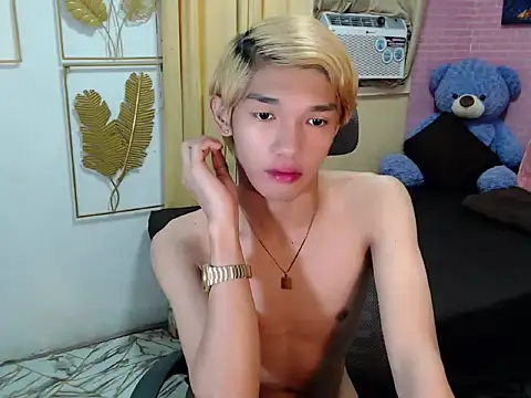 Snapshot of fuckerfriendsxx chatting on 20, 5, 2026 fuckerfriendsxx online show from 20, 5, 2026