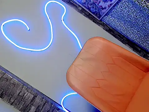 shiena sexy online show from 1, 5, 2026