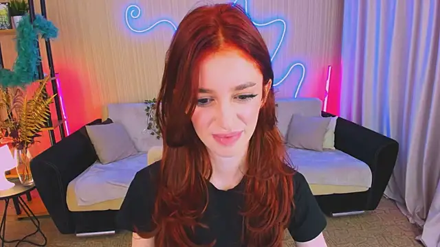 Snapshot of ChristinaConteeree chatting on 13, 10, 2025 ChristinaConteeree online show from 13, 10, 2025