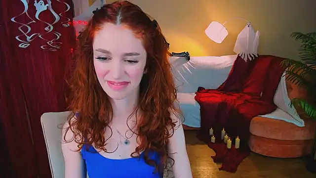 Snapshot of ChristinaConteeree chatting on 25, 10, 2025 ChristinaConteeree online show from 25, 10, 2025