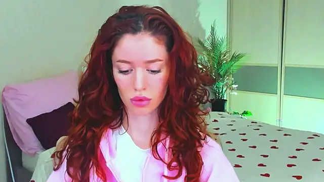 ChristinaConteeree online show from 17, 7, 2026