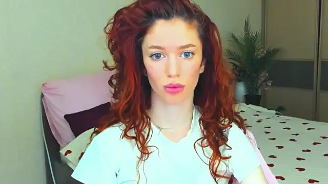 ChristinaConteeree online show from 18, 7, 2026