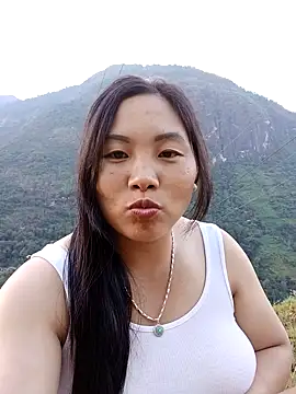 Snapshot of Love-Ly99 chatting on 14, 9, 2025 Love-Ly99 online show from 14, 9, 2025