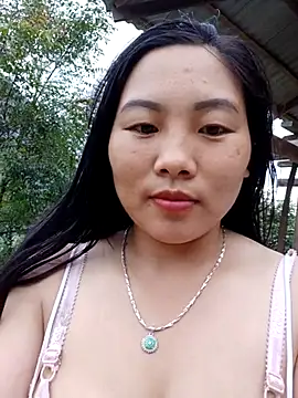 Snapshot of Love-Ly99 chatting on 20, 9, 2025 Love-Ly99 online show from 20, 9, 2025