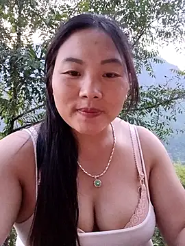 Snapshot of Love-Ly99 chatting on 21, 9, 2025 Love-Ly99 online show from 21, 9, 2025