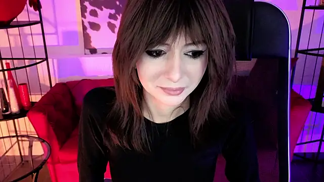 CrystallBloom online show from 4, 2, 2026