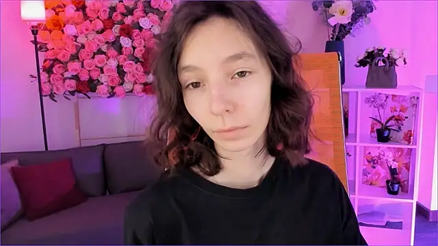 EmmanuellBrown online show from 7, 2, 2026