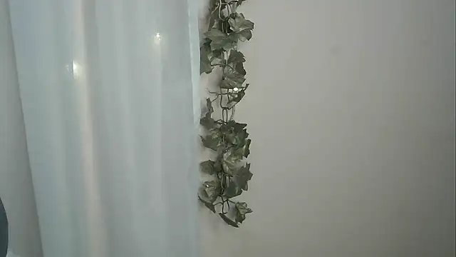 angelainparis28 online show from 26, 11, 2025