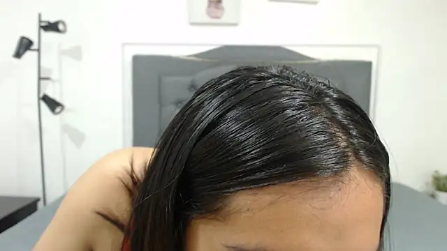 Janne  online show from 4, 10, 2025