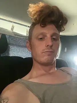 Snapshot of BIGxRED chatting on 20, 9, 2025 BIGxRED online show from 20, 9, 2025