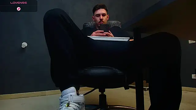 EnzoRace online show from 2, 10, 2025