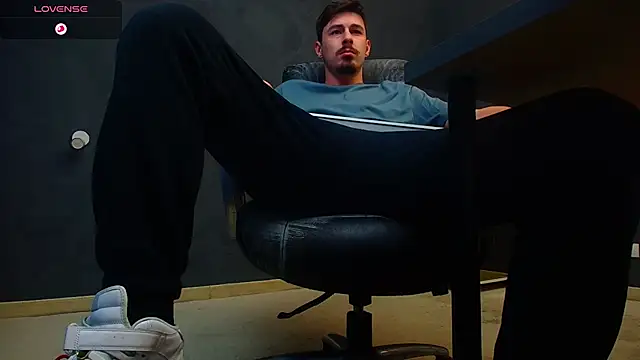 EnzoRace online show from 8, 11, 2025