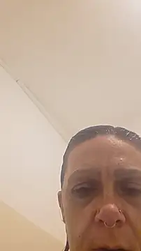 SparklesB1tch online show from 15, 5, 2026