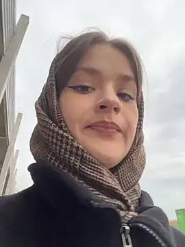 KittyQueeny online show from 23, 10, 2025