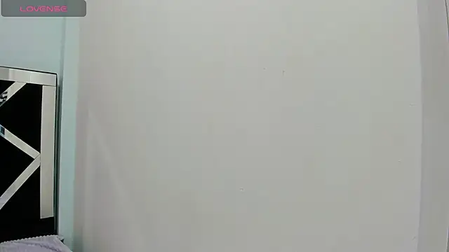 iisabella noa online show from 9, 10, 2025