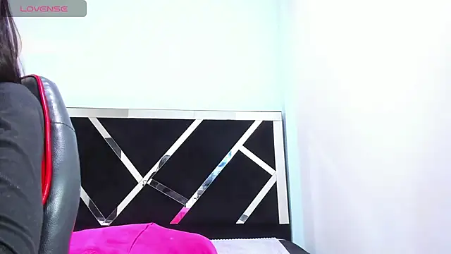 iisabella noa online show from 5, 1, 2026