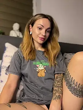 SaraLow online show from 1, 10, 2025