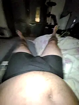 Snapshot of giova17cm chatting on 11, 1, 2026 giova17cm online show from 11, 1, 2026