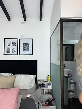 MystiqueXXX online show from 21, 2, 2026