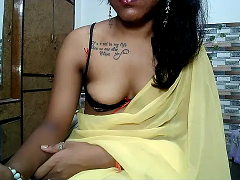 HOT AARVI11 online show from 6, 10, 2025