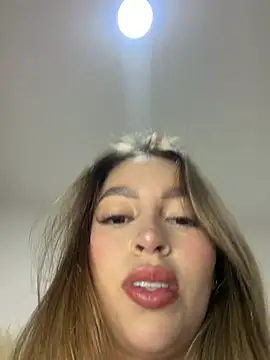 shannel moss   online show from 19, 4, 2026