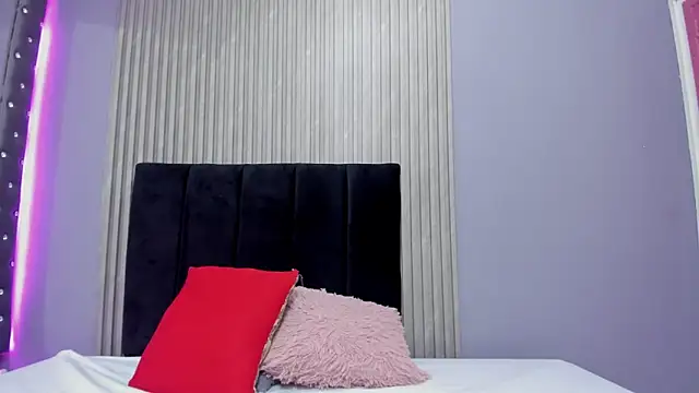 Sex samantha online show from 16, 12, 2025