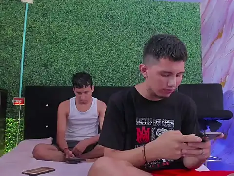 spicy adonhis online show from 26, 3, 2026