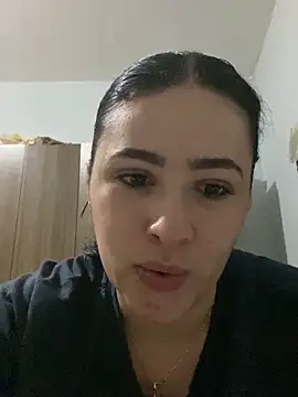 Snapshot of IvettSt_ chatting on 6, 4, 2026 IvettSt online show from 6, 4, 2026