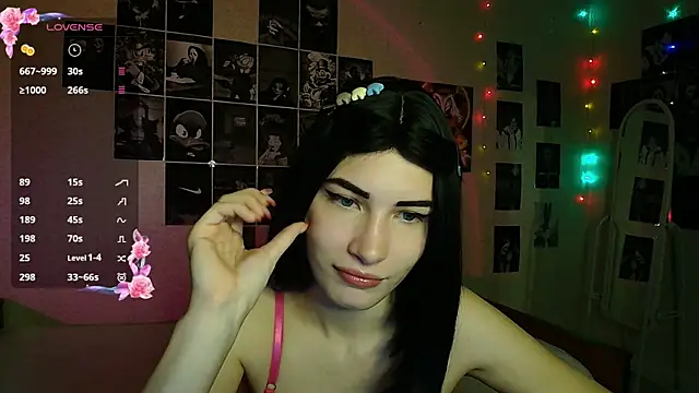 mskissa online show from 8, 9, 2025