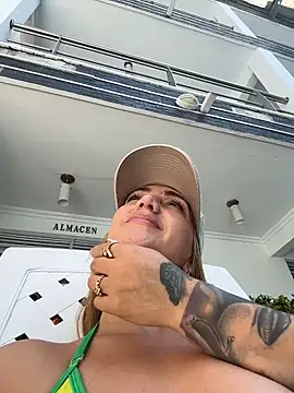 Ninabigtitied online show from 26, 4, 2026