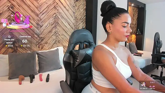 Snapshot of dana_daree chatting on 9, 6, 2026 dana daree online show from 9, 6, 2026