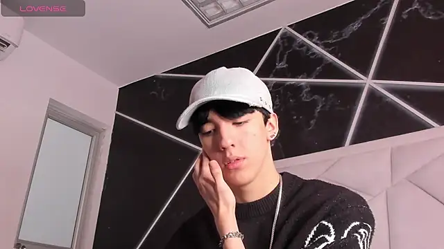 Snapshot of AerumChae chatting on 3, 6, 2026 AerumChae online show from 3, 6, 2026