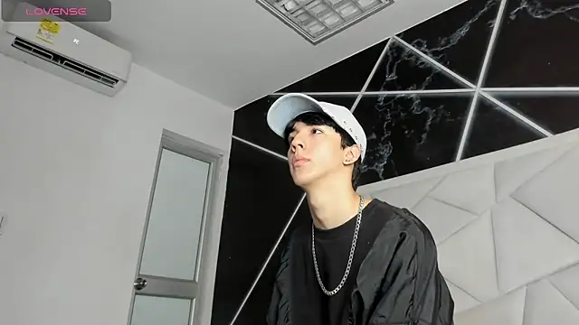 Snapshot of AerumChae chatting on 9, 6, 2026 AerumChae online show from 9, 6, 2026