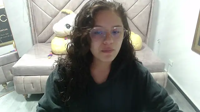 Velvet Moon V online show from 29, 10, 2025